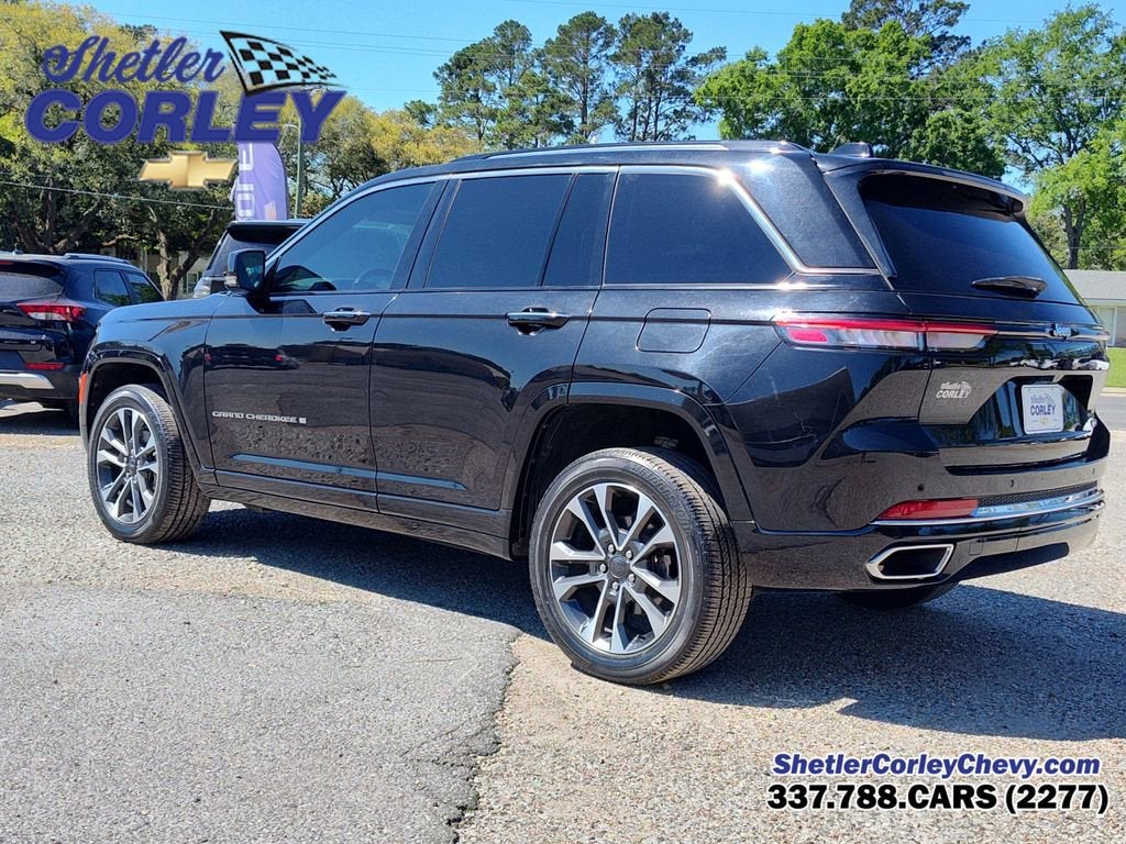 2022 Jeep Grand Cherokee Overland 4x2