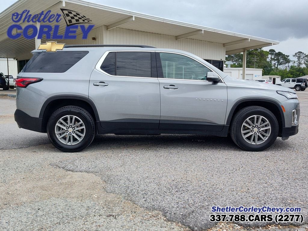 2023 Chevrolet Traverse LT Leather