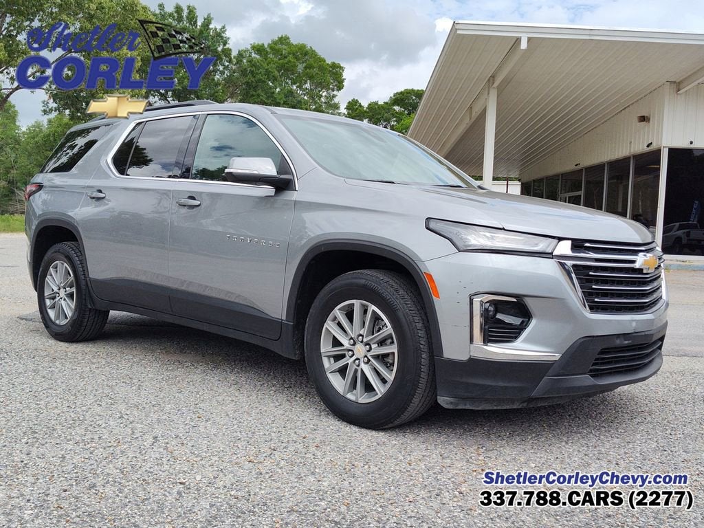 2023 Chevrolet Traverse LT Leather