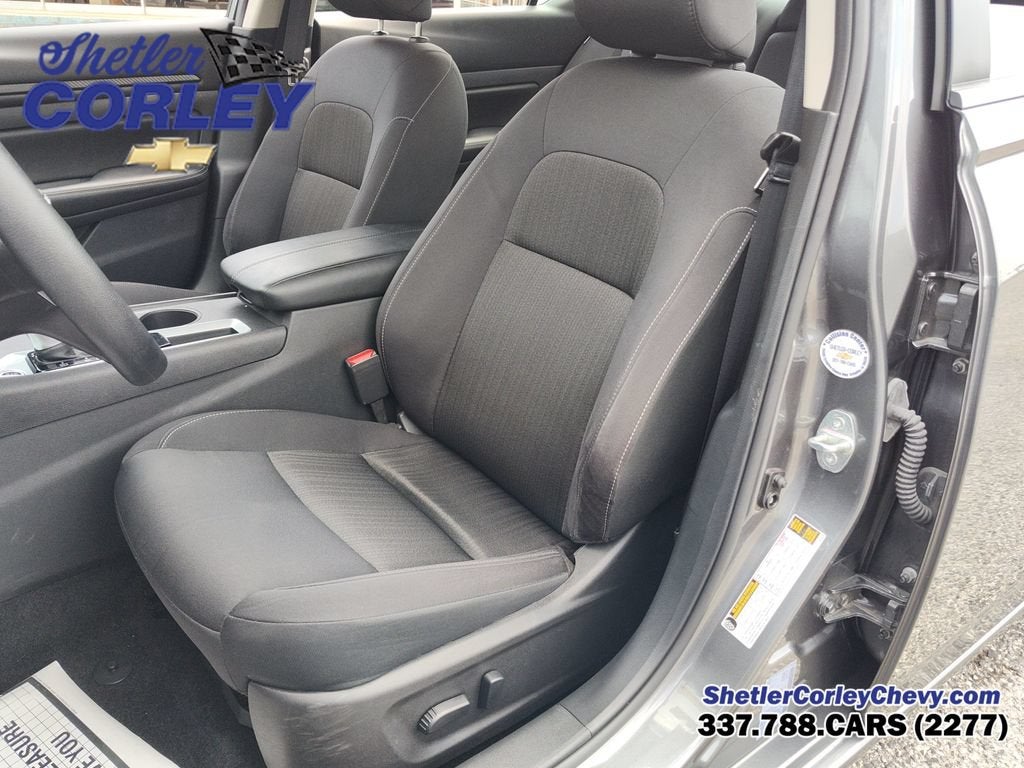 2025 Nissan Altima SV - Photo 15