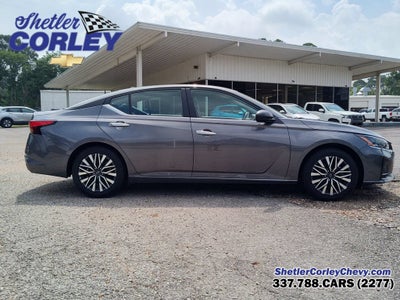 2025 Nissan Altima SV FWD
