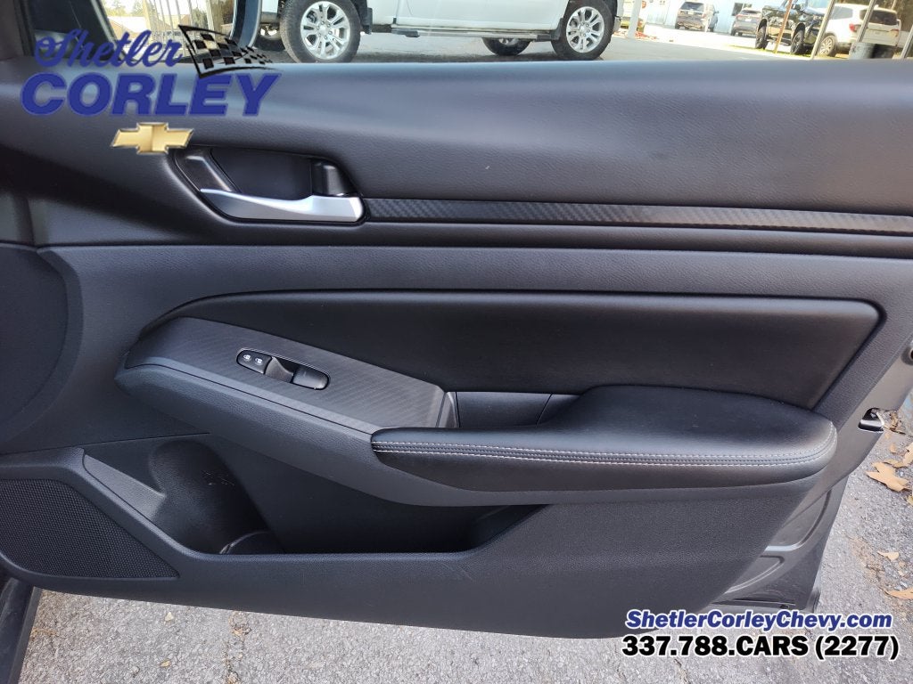 2025 Nissan Altima SV