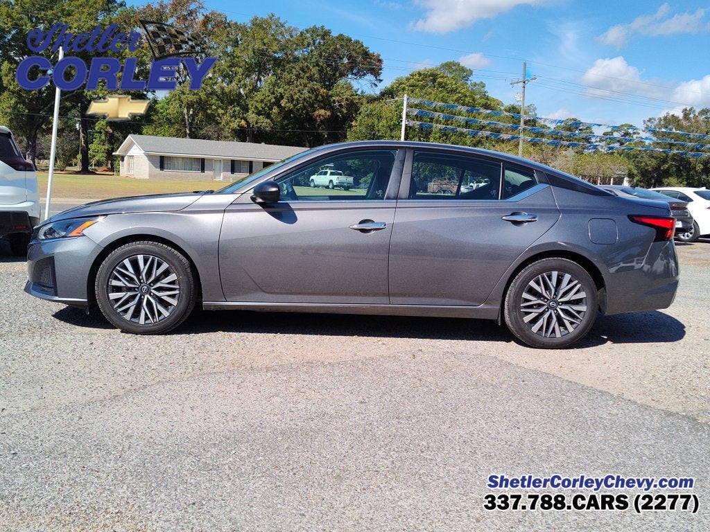 2025 Nissan Altima SV