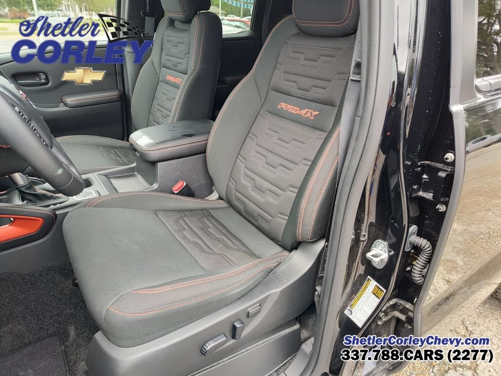 2026 Nissan Frontier Crew Cab PRO-4X 4x4