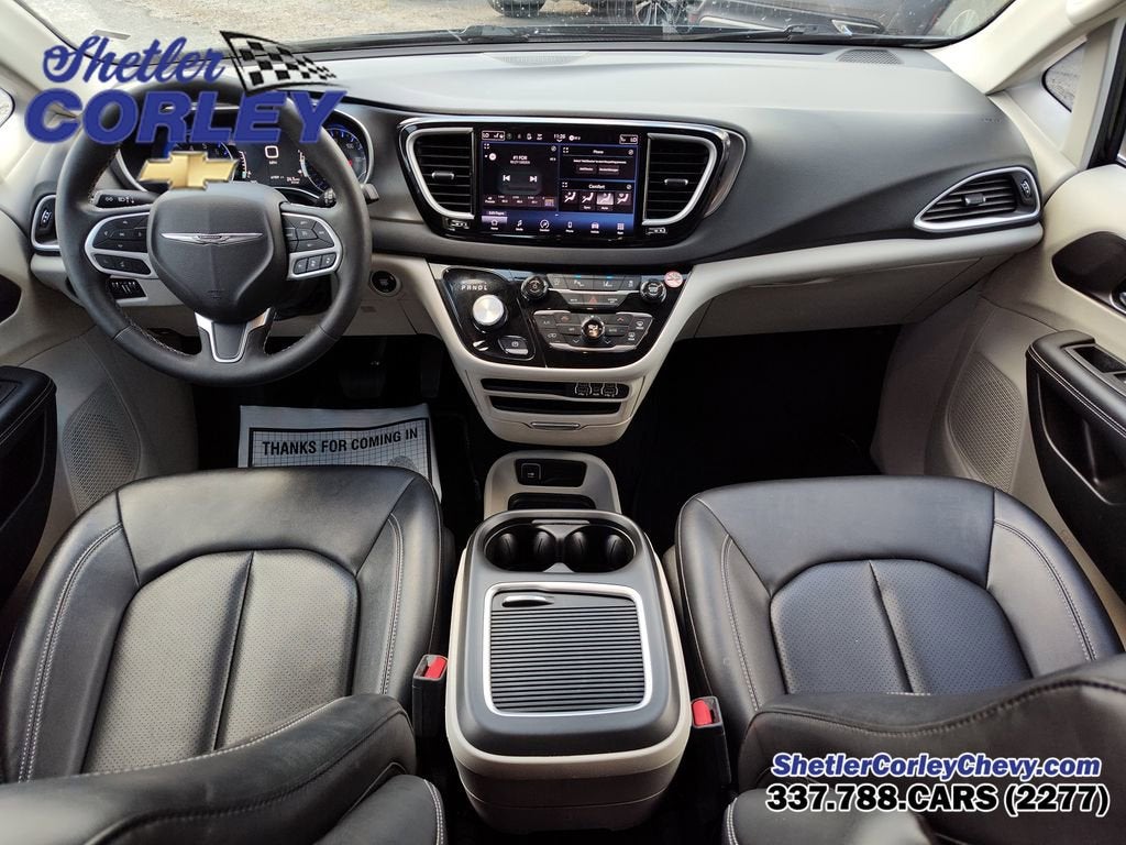 2024 Chrysler Pacifica Touring L