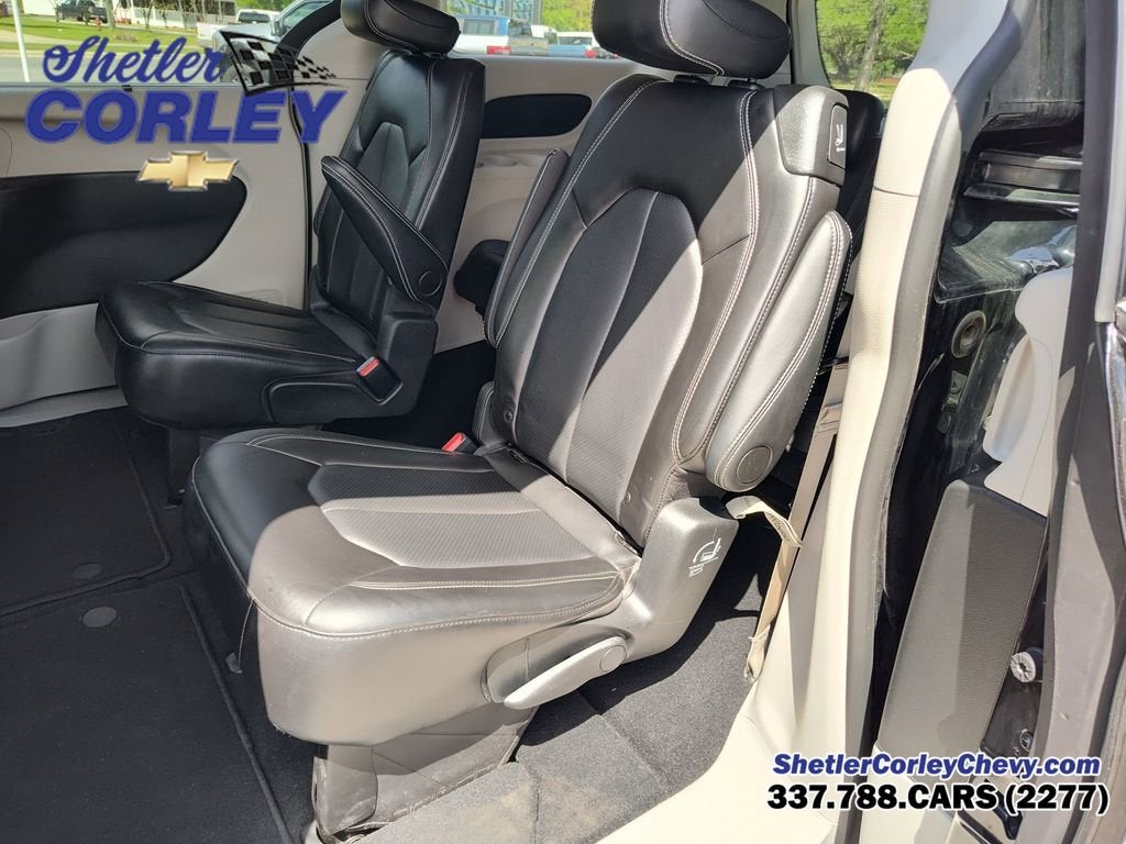 2024 Chrysler Pacifica Touring L