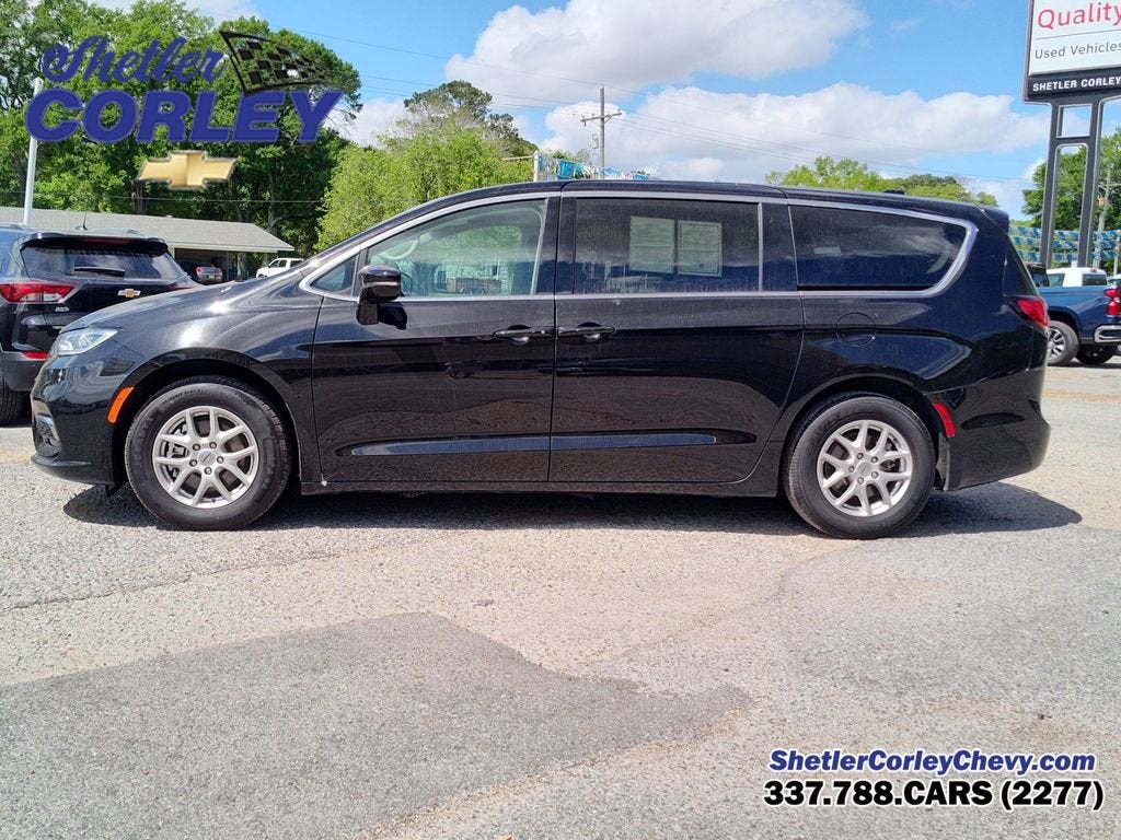 2024 Chrysler Pacifica Touring L