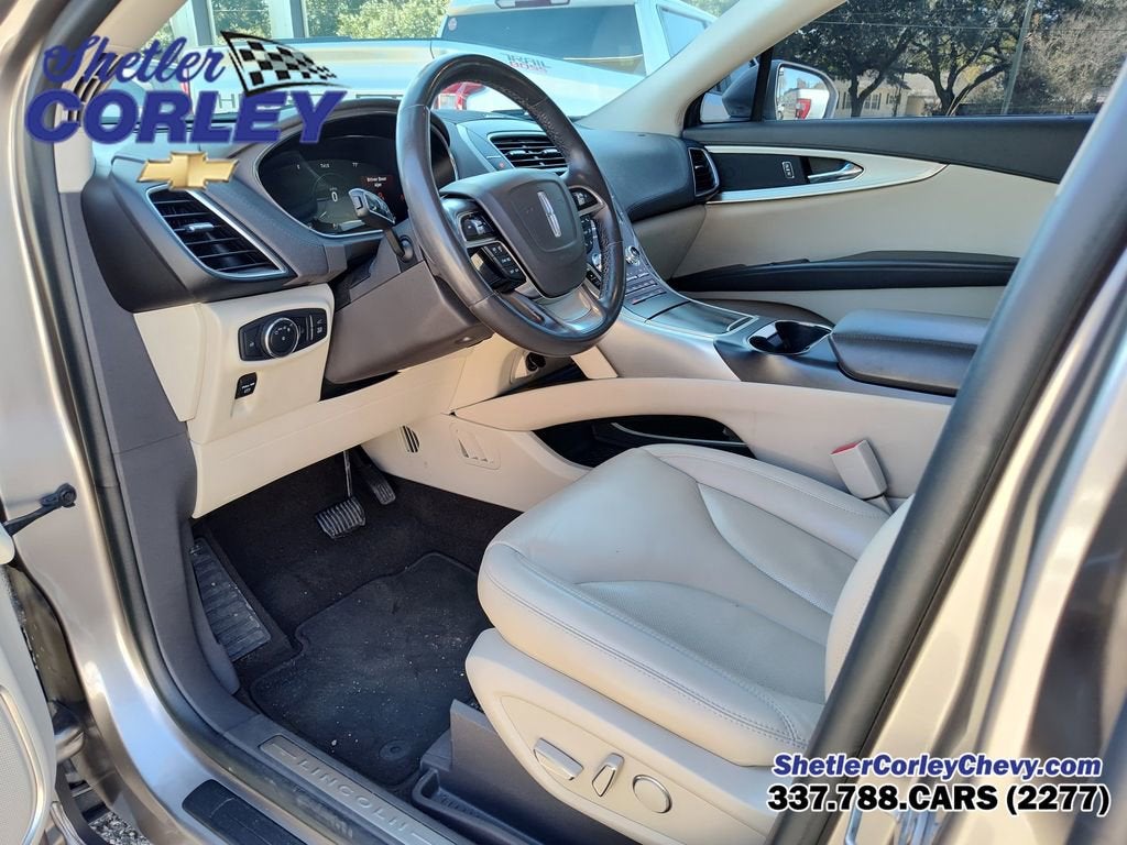 2020 Lincoln Nautilus Standard