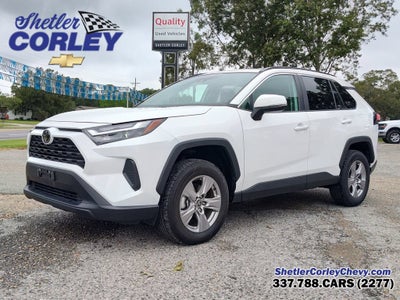 2025 Toyota RAV4 XLE