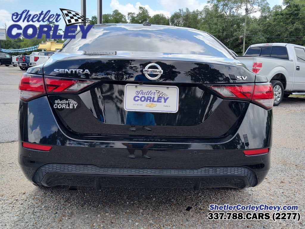 2022 Nissan Sentra SV Xtronic CVT