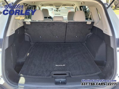 2021 Nissan Rogue SV FWD