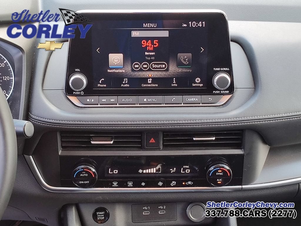 2026 Nissan Rogue SV