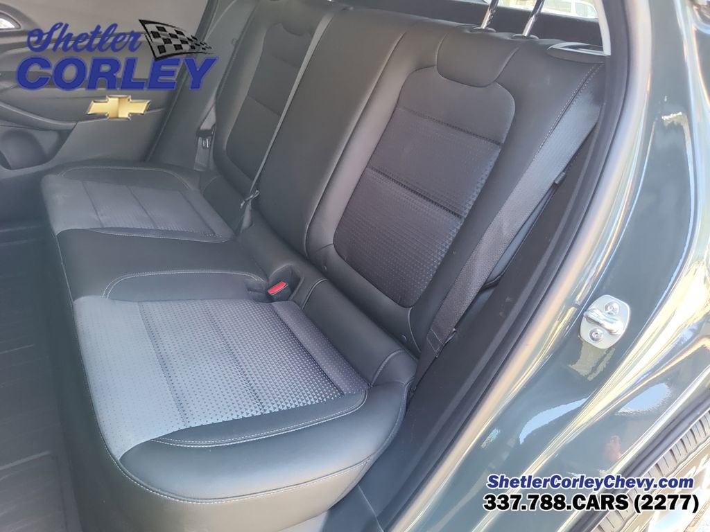 2025 Chevrolet Trax LT