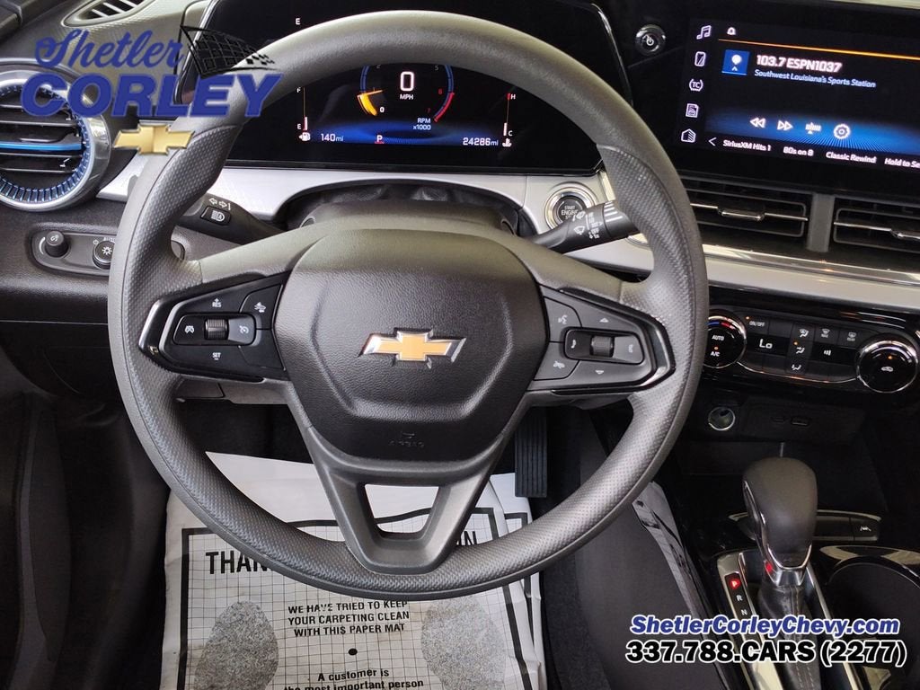 2025 Chevrolet Trax LT