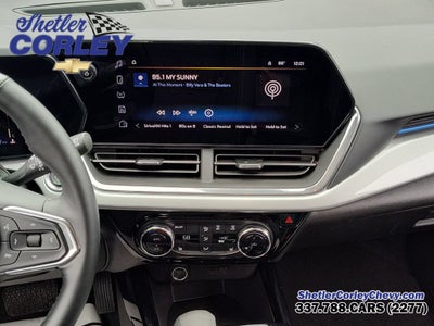 2025 Chevrolet Trax LT