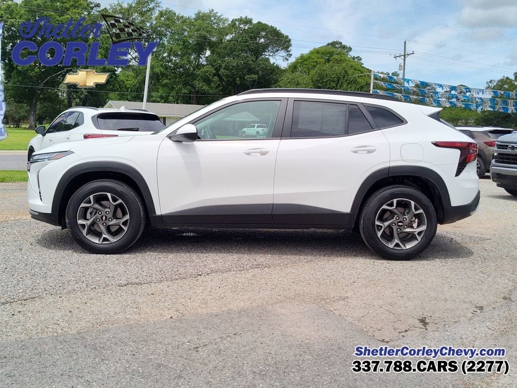 2025 Chevrolet Trax LT